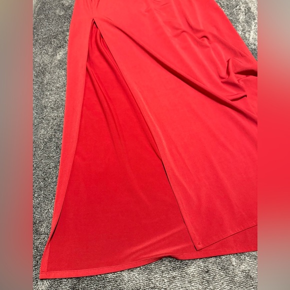 Venus Dress size 6 - Picture 10 of 12